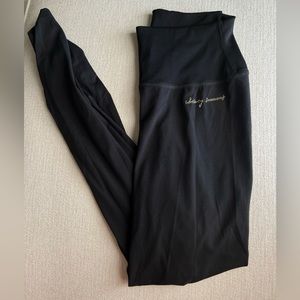 RARE, DISCONTINUED GYMSHARK WHITNEY SIMMONS LEGGINGS